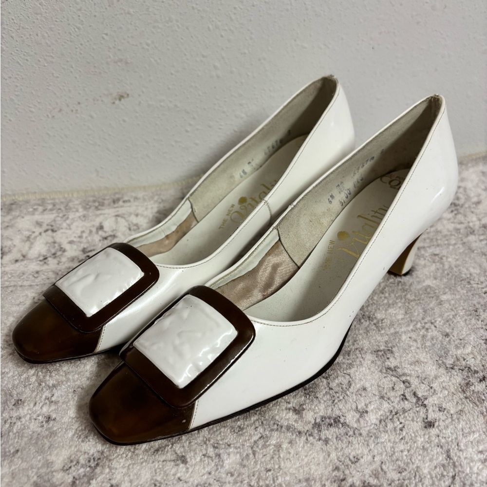 Elegant 1970’s White and Brown Women's Heels